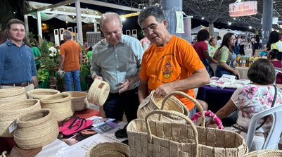 Anúncio dos investimentos foi feito duranta a II Feira da Agricultura Familiar, Povos Tradicionais e Economia Solidária do Piauí (Foto: Reprodução/ALEPI)
