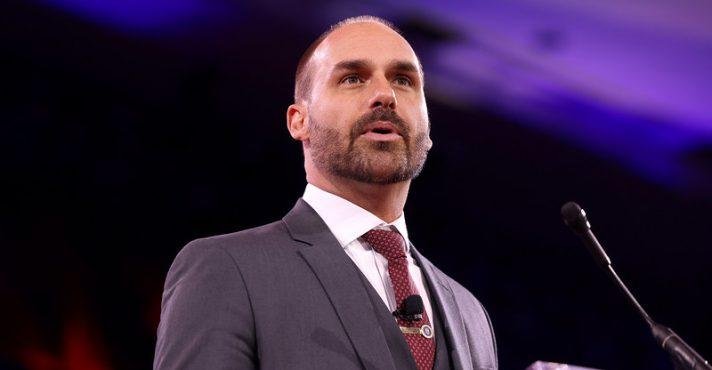 Eduardo se mudou para os EUA ao alegar sofrer perseguição política no Brasil