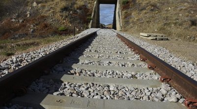 Ferrovia Transnordestina em trecho que passa pelo município de Paulistana. (Foto: Projeto/Divulgação)