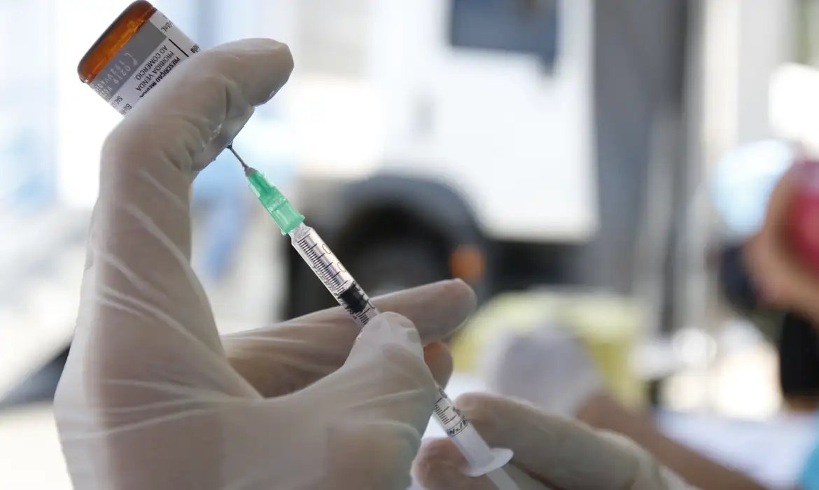 Mais de 6,8 milhões de doses vacinas serão disponibilizadas