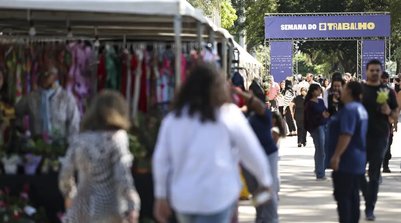 Número de empregados com carteira assinada chega a 39,2 milhões (Foto: MARCELO CAMARGO/AGÊNCIA BRASIL)