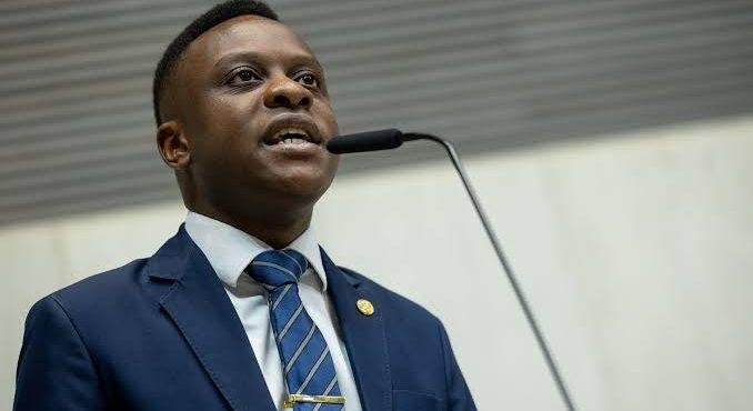 O deputado estadual Guto Zacarias quer que servidores envolvidos em 'comemoração' em apoio ao Hamas seja exonerados