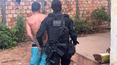 Segundo o delegado Charles Pessoa, a Polícia Civil coletou informações de que líderes da facção criminosa ordenavam a execução (Foto: Reprodução/SSPI)