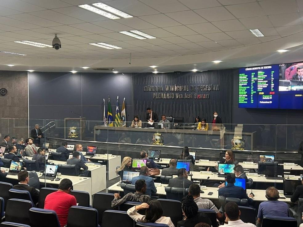 Votação de empréstimo de R$ 435 mi para Prefeitura de Teresina é suspensa após vereadores pedirem vistas