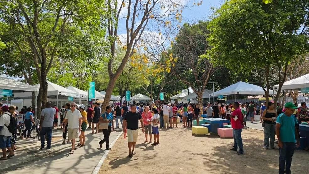 Assembleia em Ação leva serviços gratuitos e atividades à Praça do Renascença I