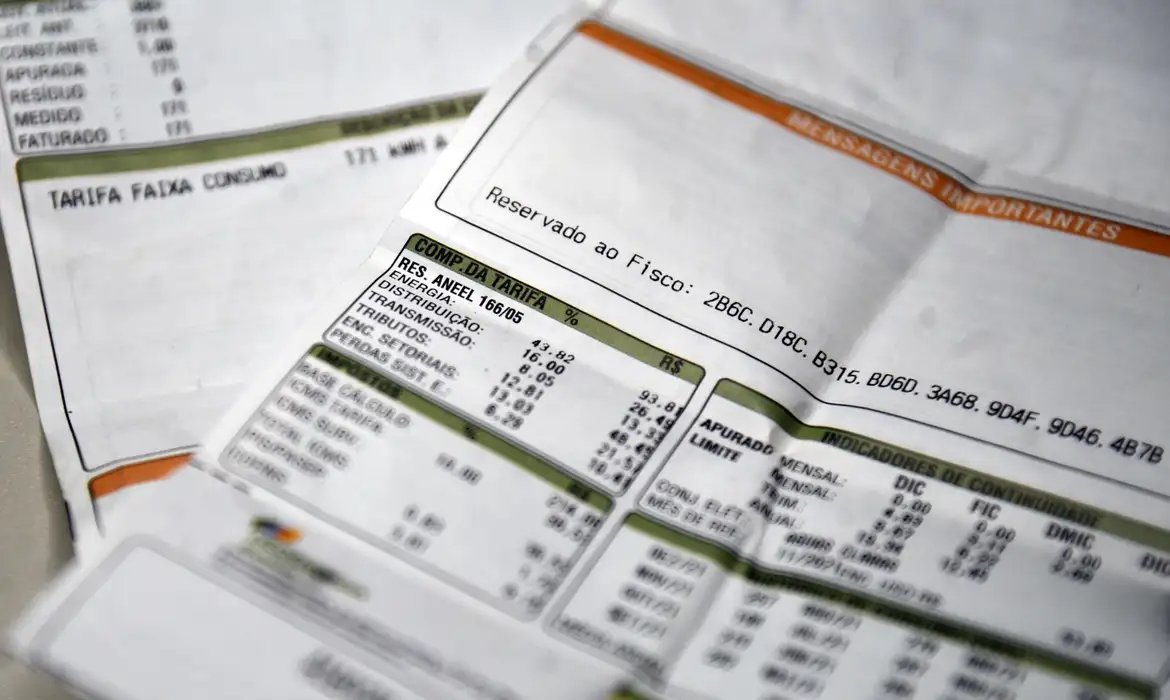 Consumidor pagará R$ 4,46 extras a cada 100 KWh consumidos