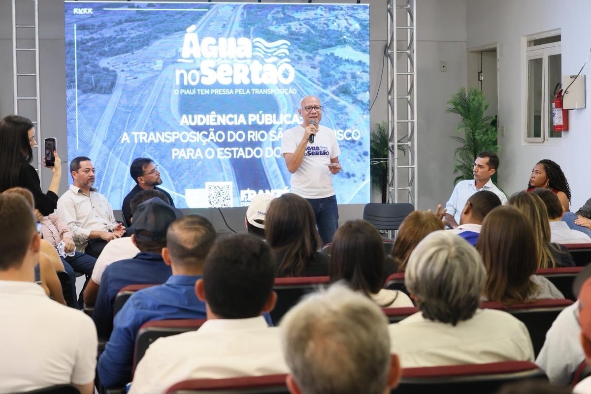 Em Paulistana, Franzé Silva realizou audiência pública sobre a transposição do Rio São Francisco para o Piauí