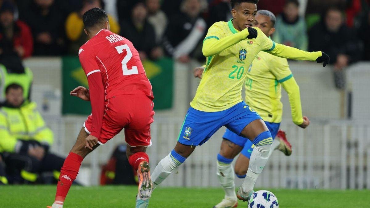 Estêvão parte para cima de marcadores da Tunísia