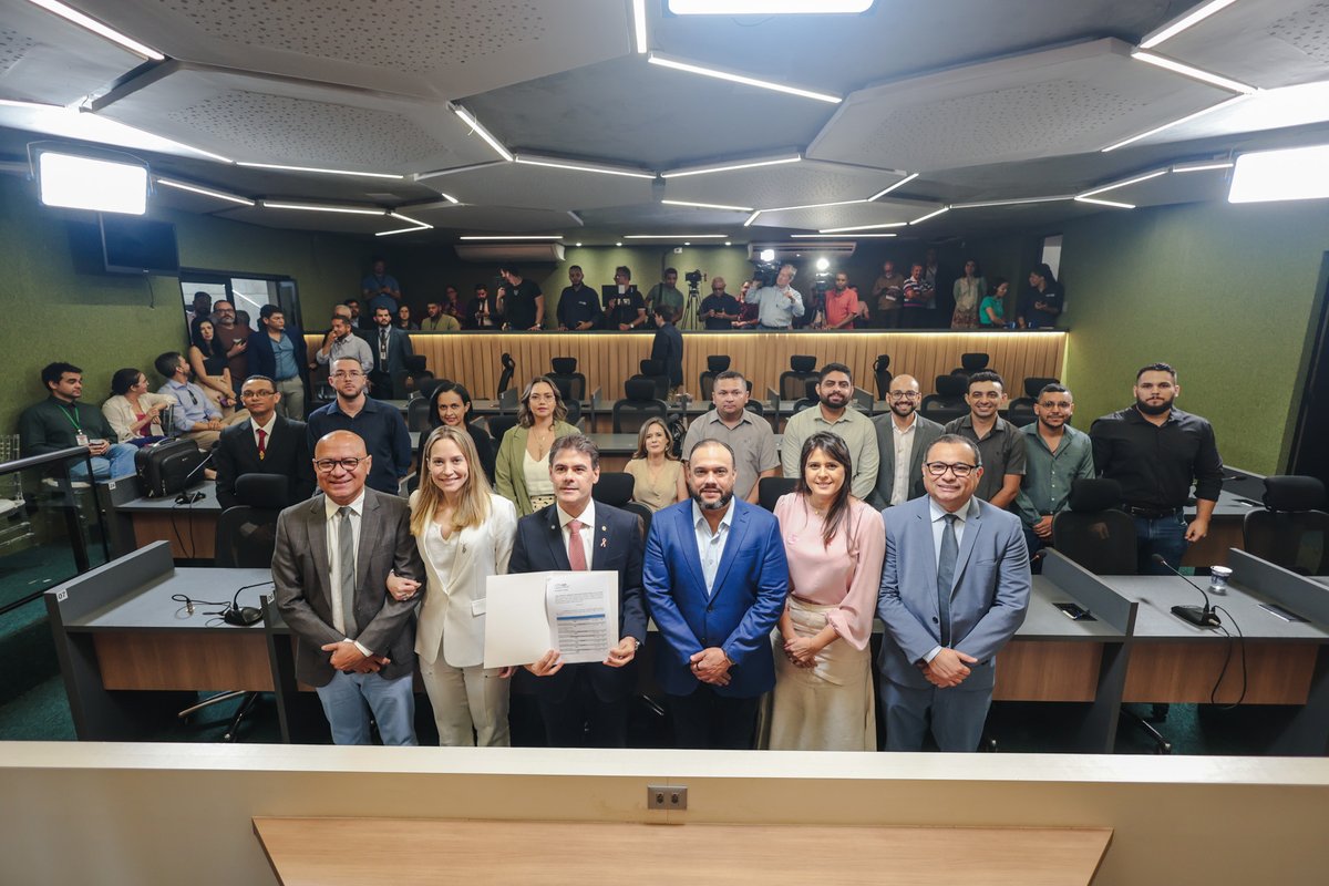 Mais 15 servidores aprovados no último concurso passam a integrar o Legislativo