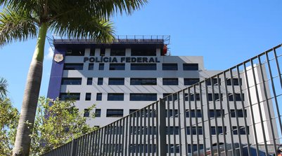 Operação da PF cumpre mandados em quatro estados e no Distrito Federal (Foto: ROVENA ROSA/AGÊNCIA BRASIL)