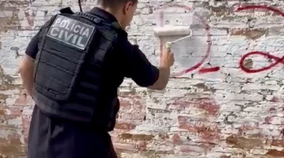 As pichações são utilizadas por organizações criminosas como forma de demarcar território e intimidar moradores. (Foto: Reprodução/SSPI)