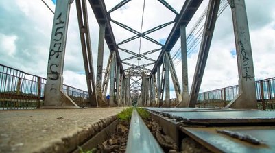 Ponte Metálica, entre Teresina (PI) e Timon (MA), é interditada temporariamente (Foto: Prefeitura de Timon)