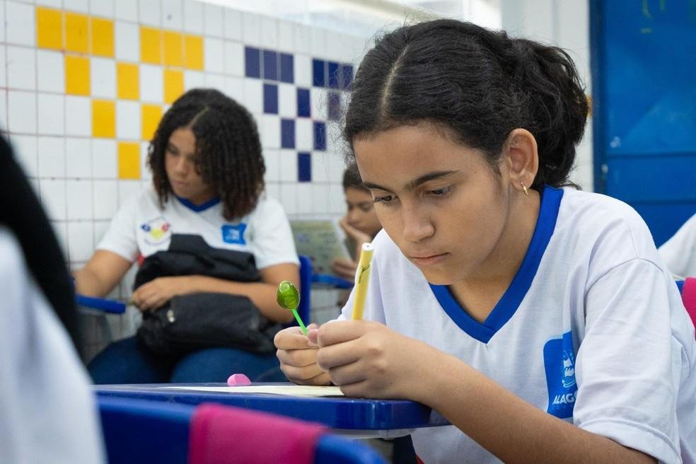 Rede estadual de ensino divulga prazos para renovação de matrícula e inscrição de novos alunos no PI