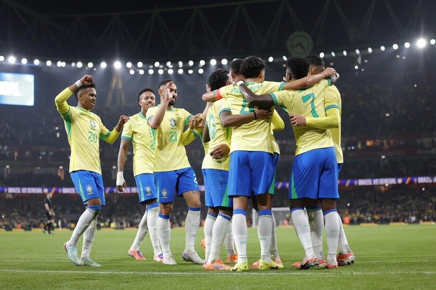 Seleção brasileira teve ótima atuação no primeiro tempo e dominou Senegal