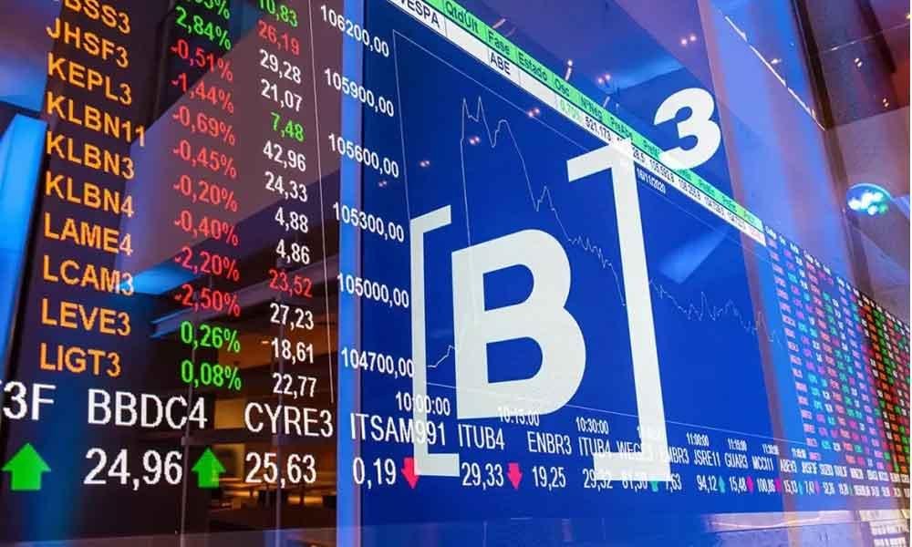 Após recorde, Ibovespa começa semana sob pressão de realização antes de novos marcos