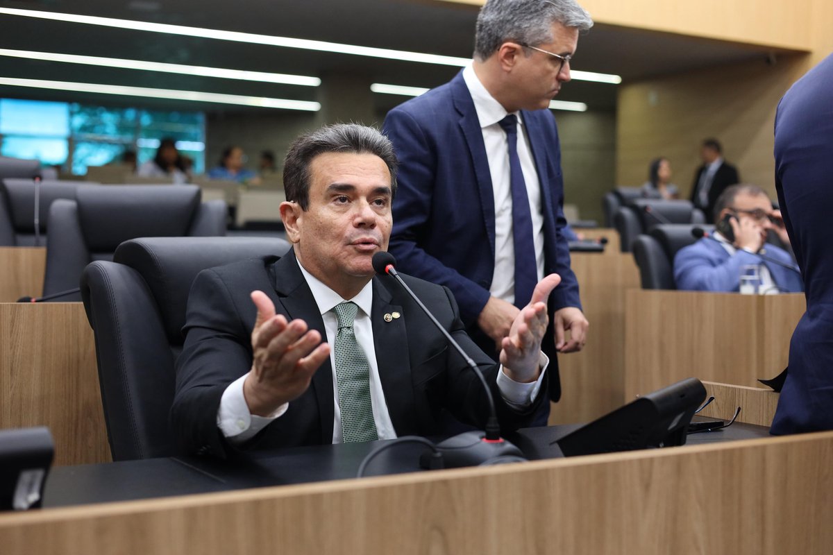 Deputado Henrique Pires