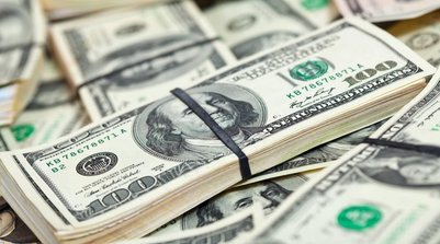 Dólar hoje recua com tarifas dos EUA e IPCA-15 em foco (Foto: Freepik)