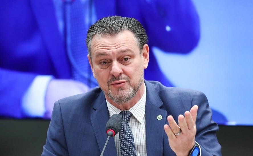 Ministro Carlos Favaro