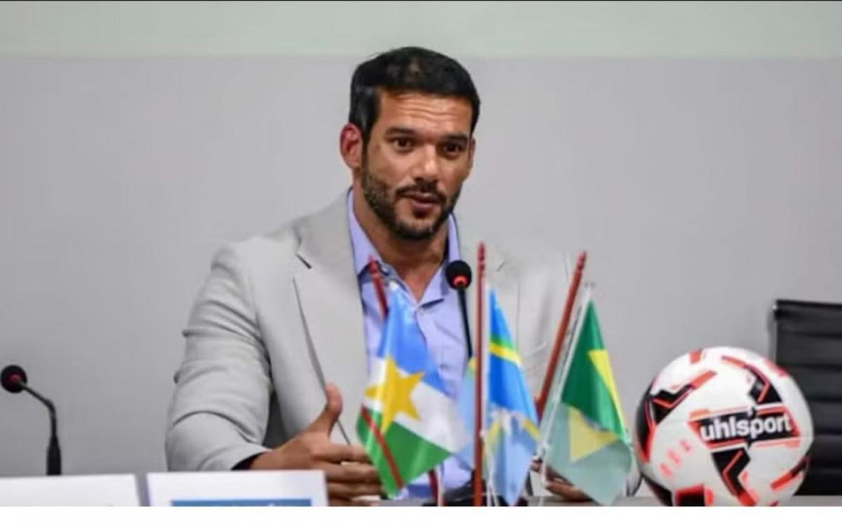O médico infectologista Samir Xuad é o único candidato em eleição para presidente da CBF