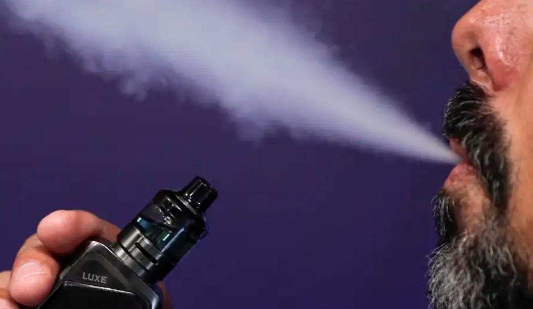 Projeto de Lei (PL) 5.008/2023 regulamenta a produção, comercialização, fiscalização e propaganda de cigarros eletrônicos no Brasil