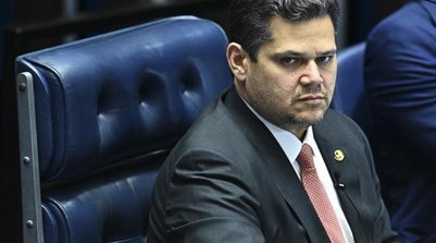Alcolumbre oficializa criação da CPI do INSS (Foto: Andressa Anholete/Agência Senado)