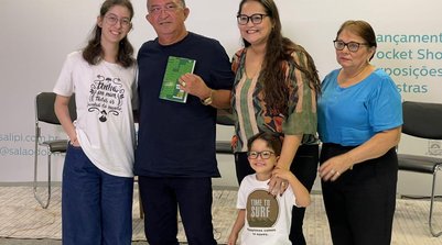 EDUFPI lança “La problemática de los alumnos adictos en Teresina” no SaLiPi 2025 (Foto: Divulgação / UFPI)