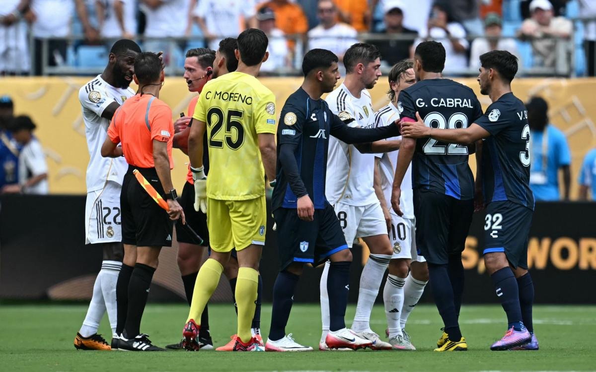 Jogo do Real Madrid foi paralisado após denúncia de racismo