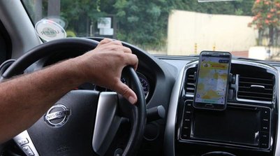 Motorista de aplicativo é feito refém por dupla que planejava roubos em Teresina; suspeitos são presos - (Rovena Rosa/ Agência) (Foto: Rovena Rosa/ Agência)