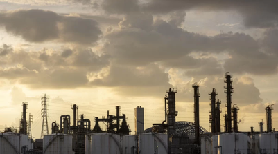Pelo Estreito de Ormuz passam 20% da produção de petróleo e gás mundial - (Freepik) (Foto: Freepik)