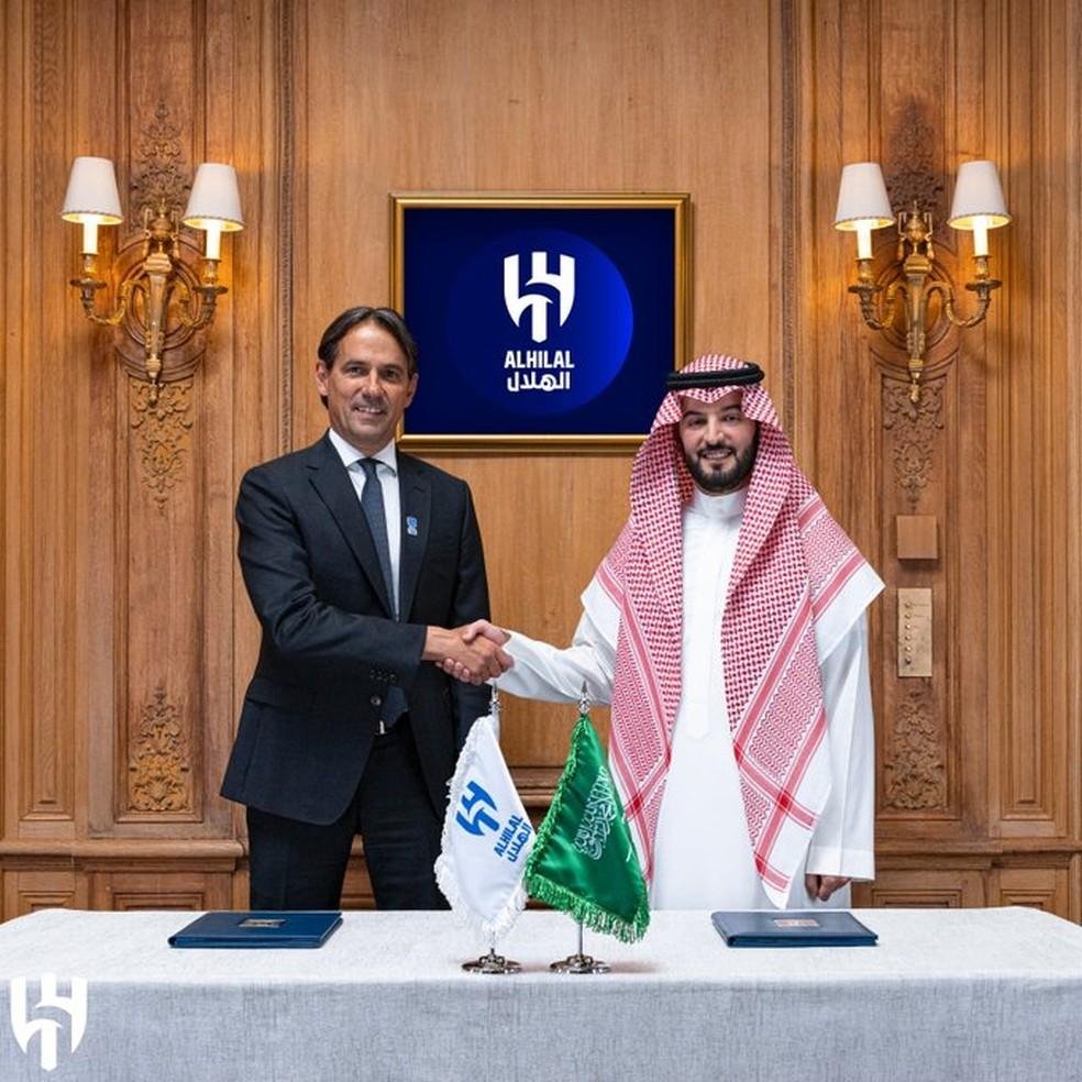 Simone Inzaghi é anunciado como novo técnico do Al-Hilal