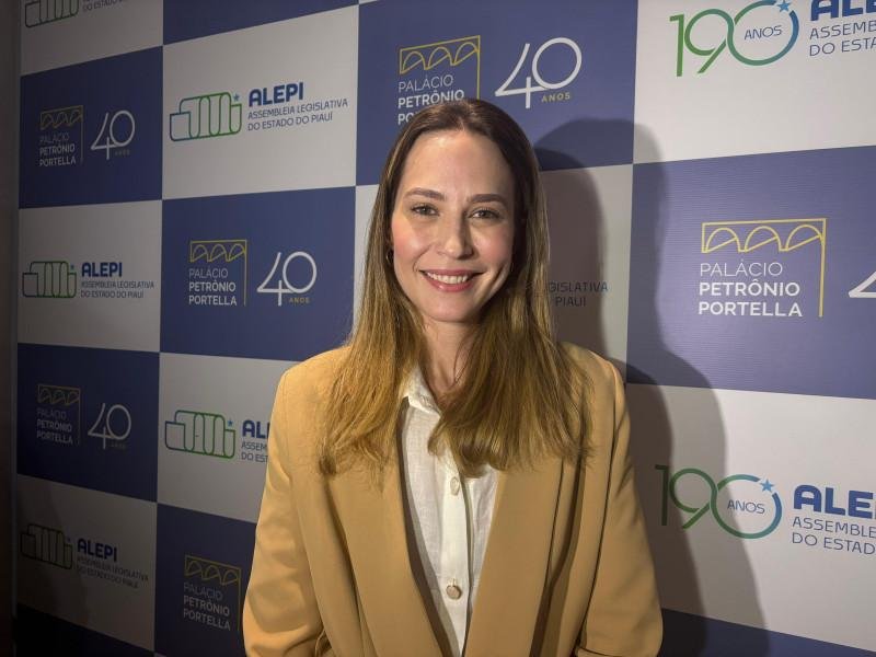 A Vanessa Tapety (MDB) assume o lugar de Georgiano Neto que pediu afastamento do cargo por 120 dias. - (Ezequiel Araújo/O Dia)