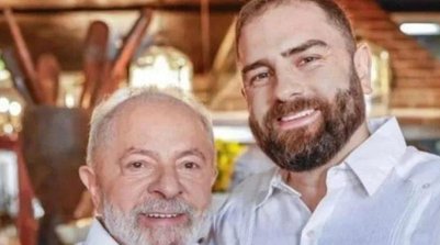 Mesmo sem cargo público, Luis Cláudio circula por áreas exclusivas nos aeroportos (Foto: Reprodução/Rede sociais)