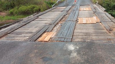 Ponte parcialmente interditada por risco de desmoronamento é liberada após reparos emergenciais em Piripiri, no Piauí (Foto: Divulgação/PRF)