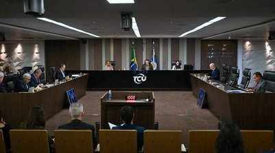 Sessão plenária no TCU (Foto: Divulgação/TCU)