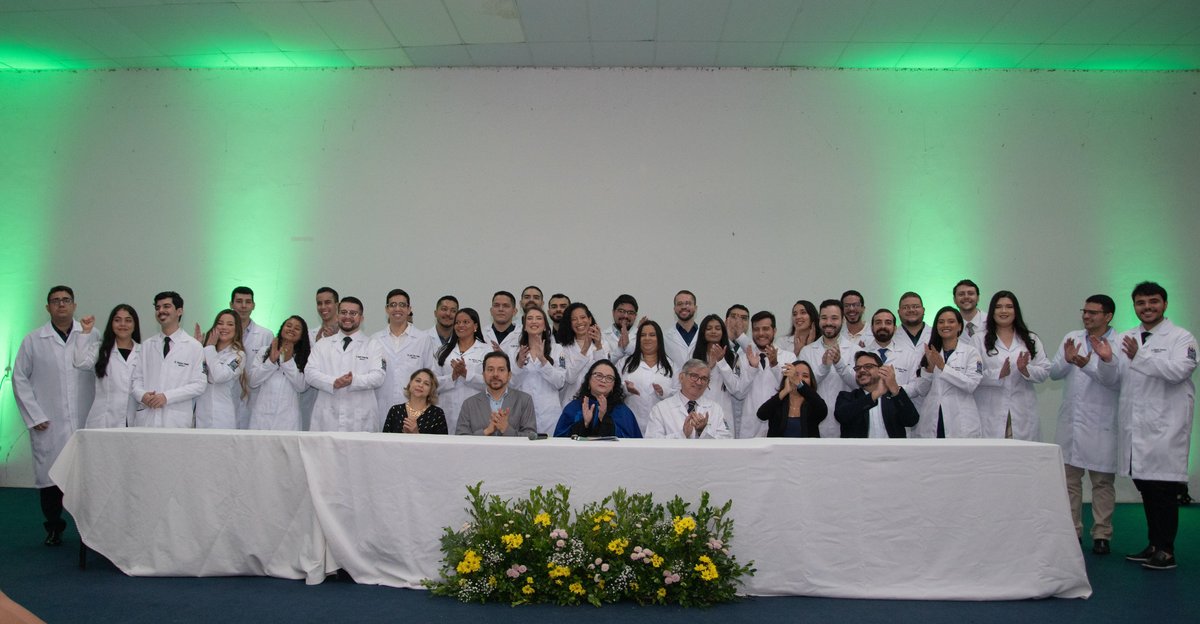 UFPI inicia solenidades de colação de grau do semestre com formandos do curso de Medicina de Teresina