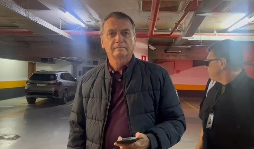 Bolsonaro chega à sede do PL