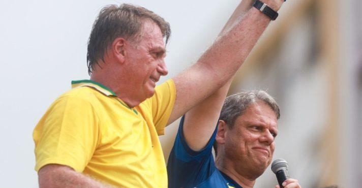 Bolsonaro também recebeu familiares, médicos e advogados
