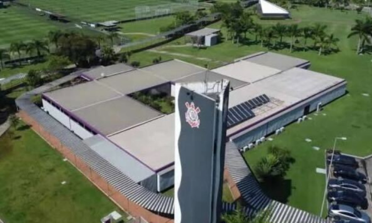 Caso ocorra o pagamento, essa punição será retirada automaticamente e, consequentemente, permitirá ao Corinthians registrar novos atletas
