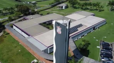 Caso ocorra o pagamento, essa punição será retirada automaticamente e, consequentemente, permitirá ao Corinthians registrar novos atletas (Foto: Reprodução/TV Corinthians)