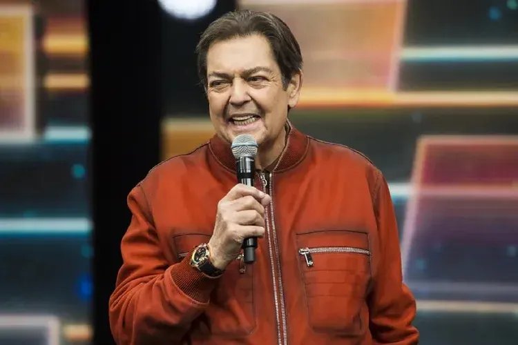 Faustão: apresentador passou pelo terceiro transplante de órgãos e um novo procedimento nos rins. (Redes Sociais/Reprodução)
