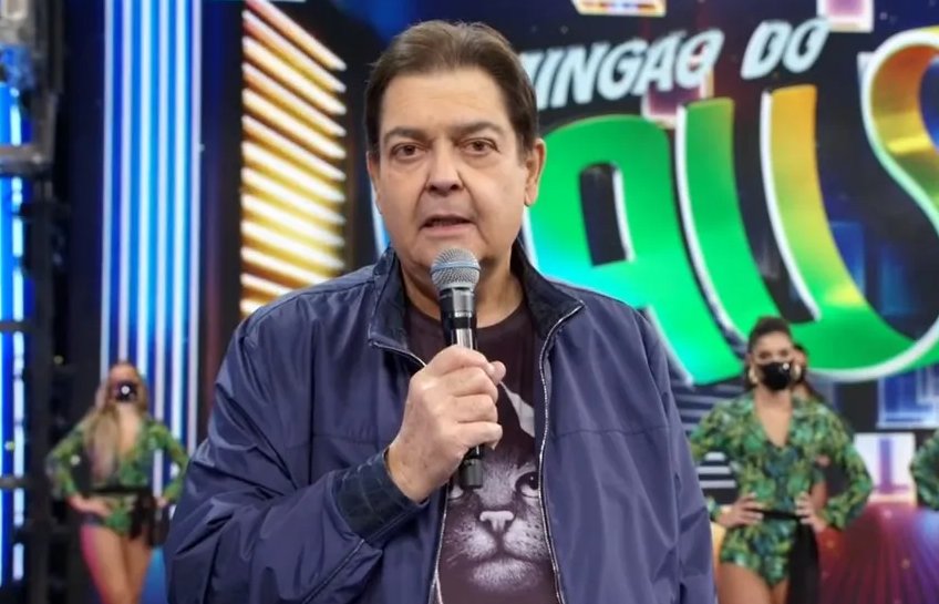 Fausto Silva apresenta o 'Domingão do Faustão', na Globo (Reprodução/TV Globo)