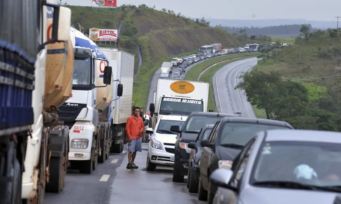 Multa diária de R$ 50 mil é fixada por radar inoperante