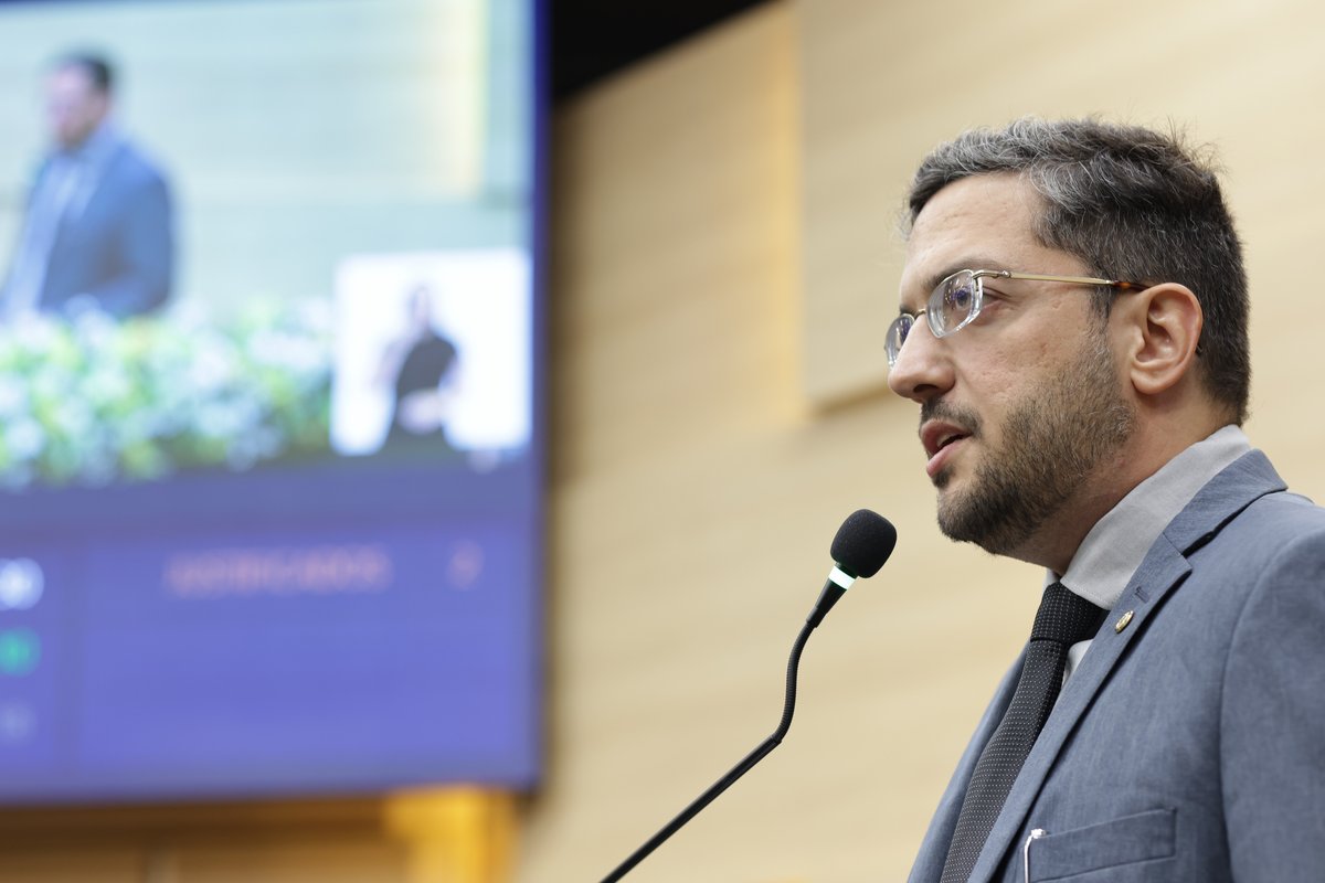 O deputado criticou decisão do ministro Flávio Dino que impediu a aplicação da Lei Magnitsky no Brasil