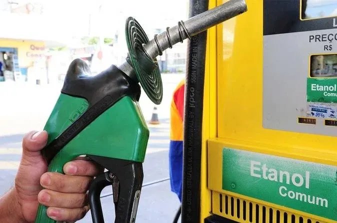 O etanol é um dos principais combustíveis usados no país