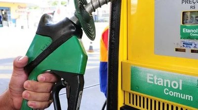 O etanol é um dos principais combustíveis usados no país (Foto: Divulgação/Agência Brasil)