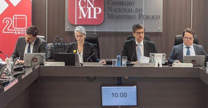 O presidente do CNMP e pocurador-geral da República, Paulo Gonet, e integrantes do conselho - 24/06/2025