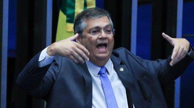 O senador Flávio Dino (PSB-MA) faz discurso de despedida do mandato, depois de ser aprovado para o cargo de ministro do STF -  20/2/2024 (Foto: Lula Marques/Agência Brasil)
