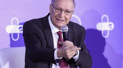 "Prioridade não é retaliar, é resolver", disse Alckmin neste sábado (Foto: JOSÉ CRUZ/AGÊNCIA BRASIL)