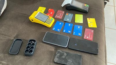 Suspeitos de aplicar golpe da falsa central telefônica são presos durante operação no Piauí (Foto: Divulgação/Polícia Civil)