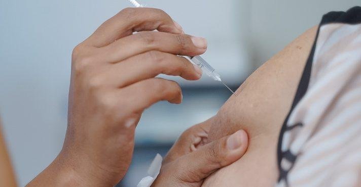 Vacina segue para testes de fase 2